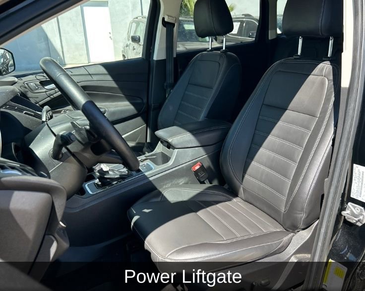 Used 2017 Ford Escape Titanium w/ Equipment Group 301A image 11