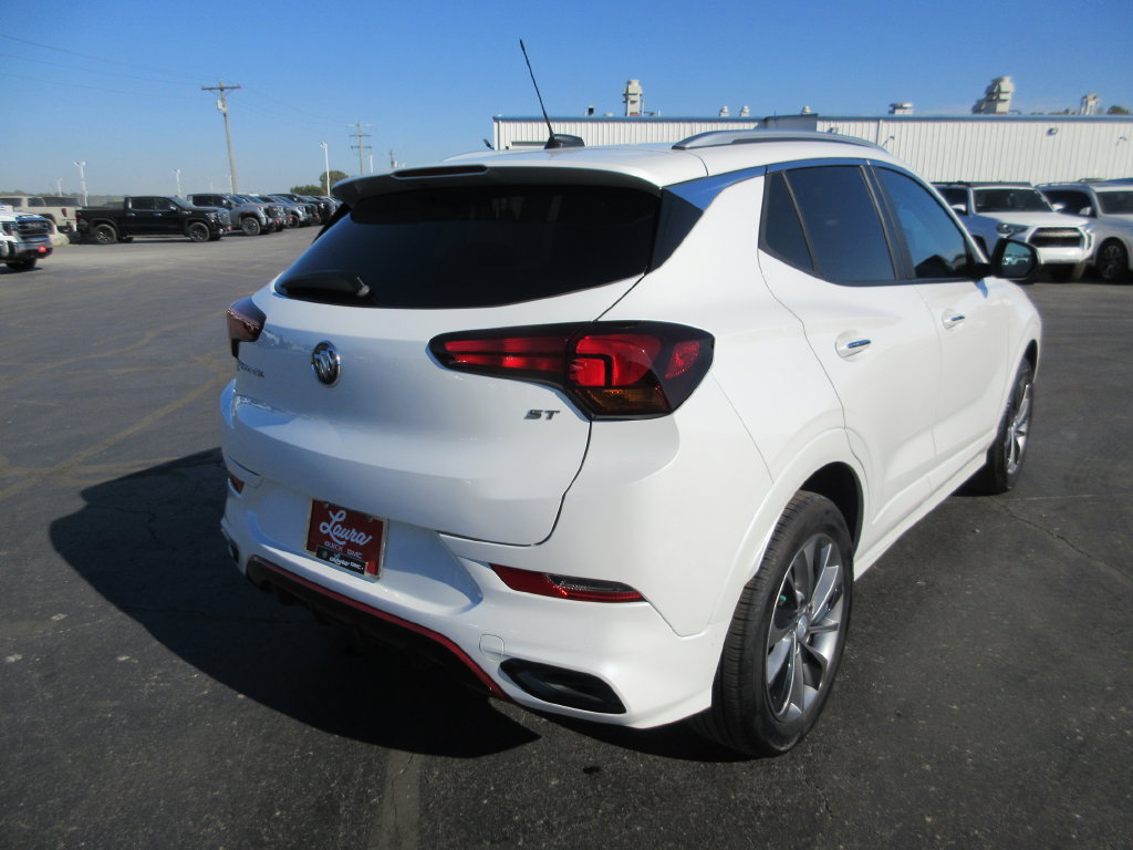 Certified 2021 Buick Encore GX Select w/ Sport Touring Package AWD/4WD image 6