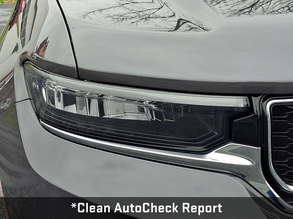 Used 2022 Jeep Grand Cherokee Limited 4xe image 11