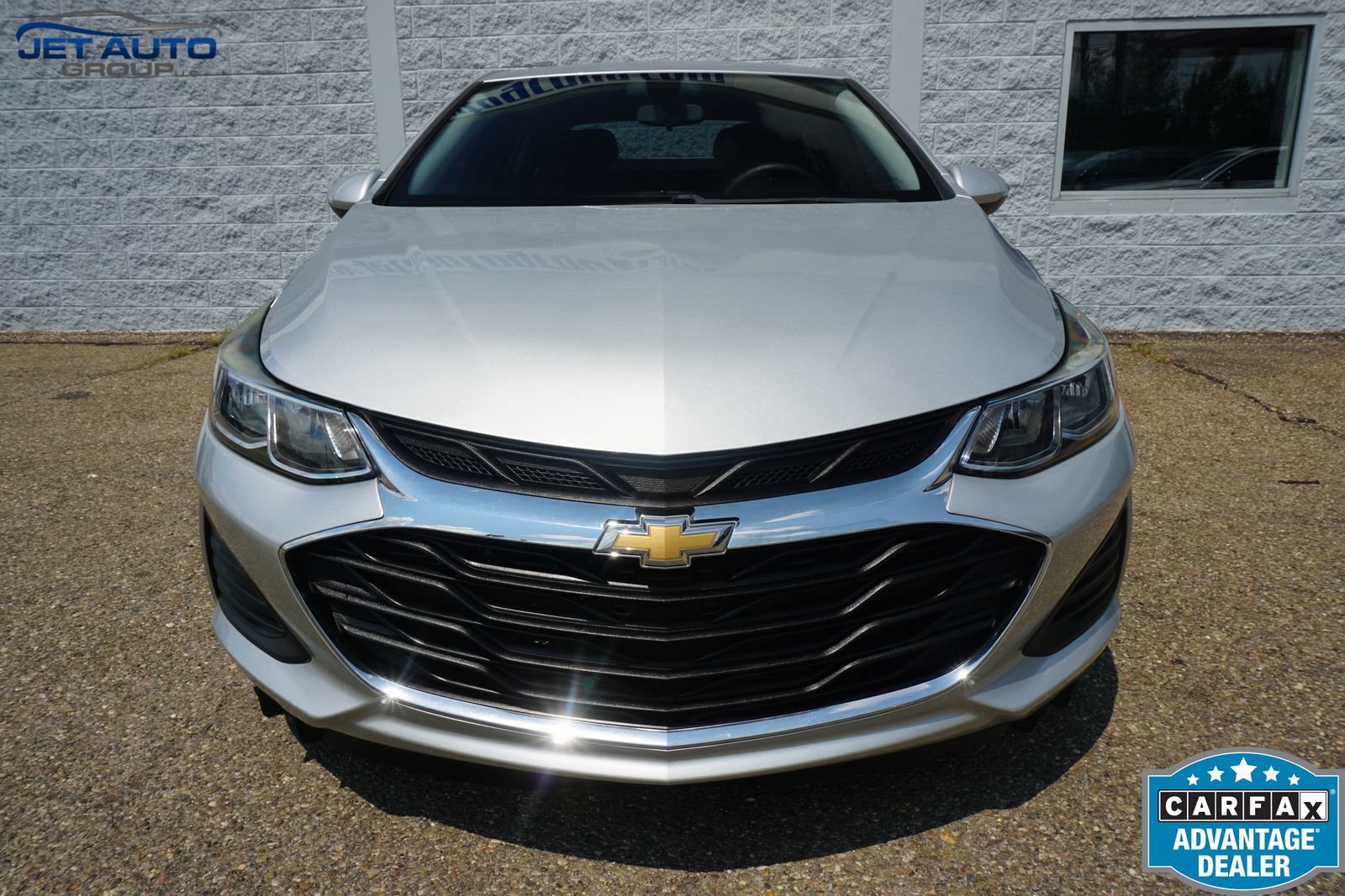 Used 2019 Chevrolet Cruze LS FWD image 2