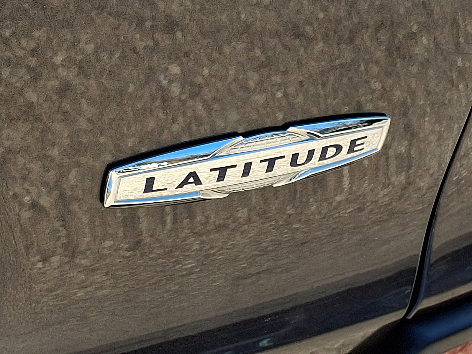 Certified 2019 Jeep Cherokee Latitude Plus image 29
