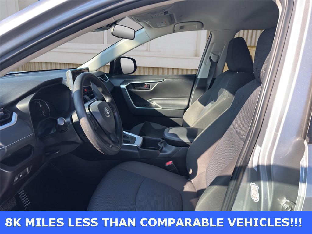 Used 2023 Toyota RAV4 LE image 19