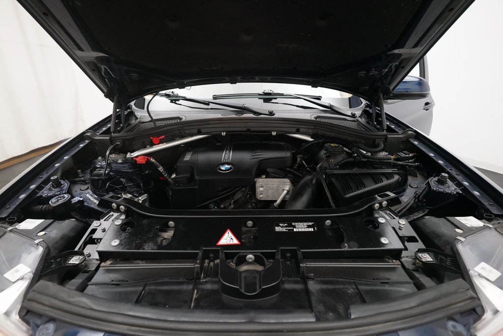 Used 2015 BMW X3 xDrive28i image 3