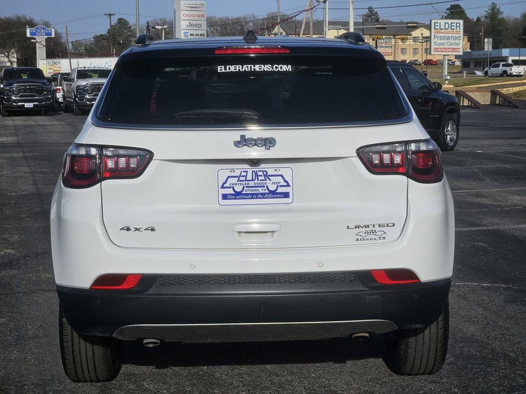Used 2024 Jeep Compass Limited image 5