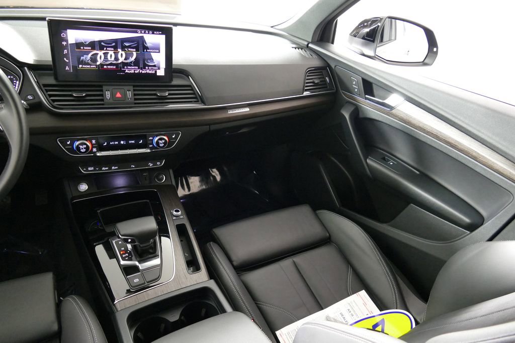 Used 2025 Audi Q5 2.0T Premium image 7
