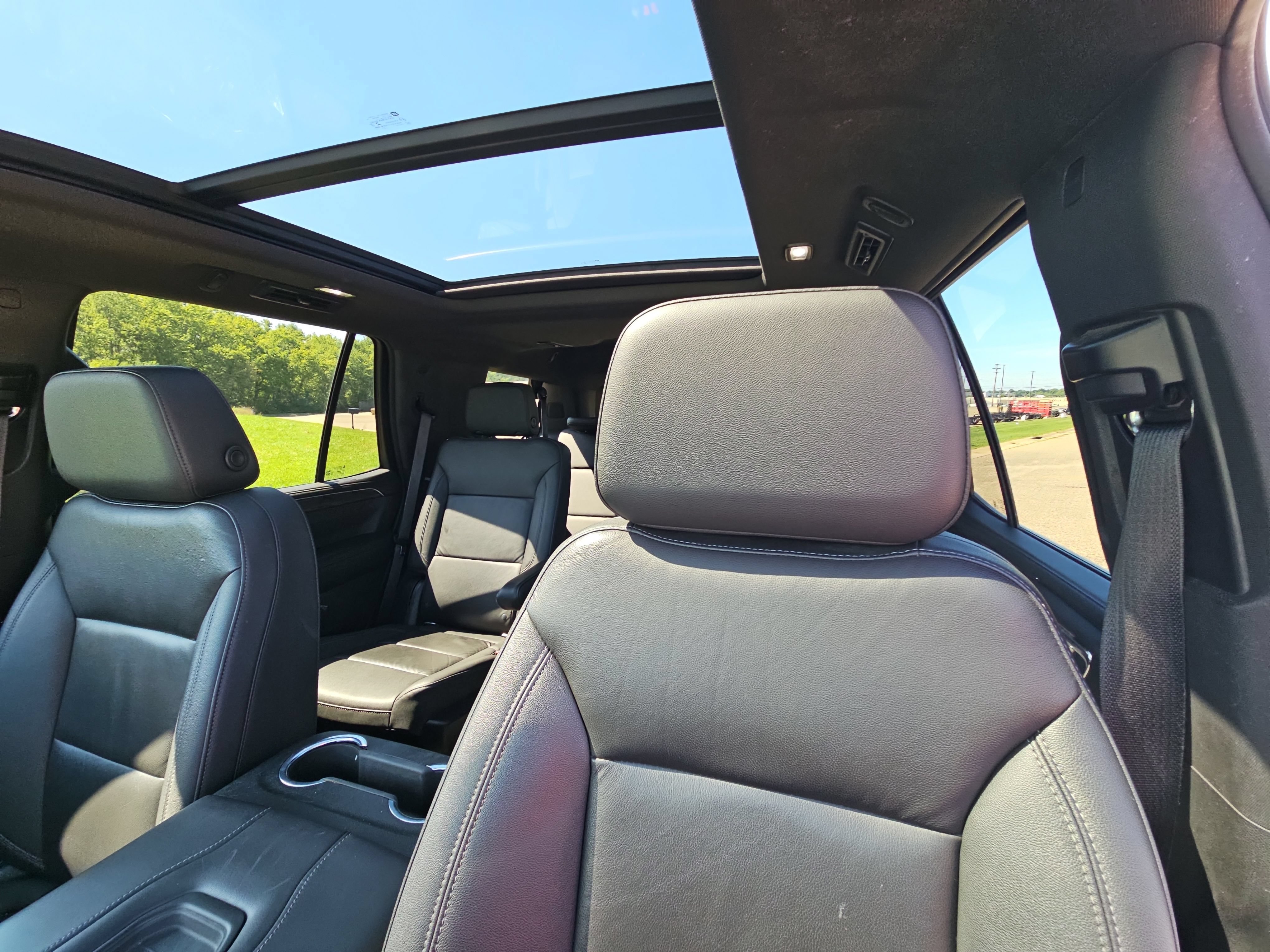 Used 2022 Chevrolet Tahoe Z71 AWD/4WD image 21