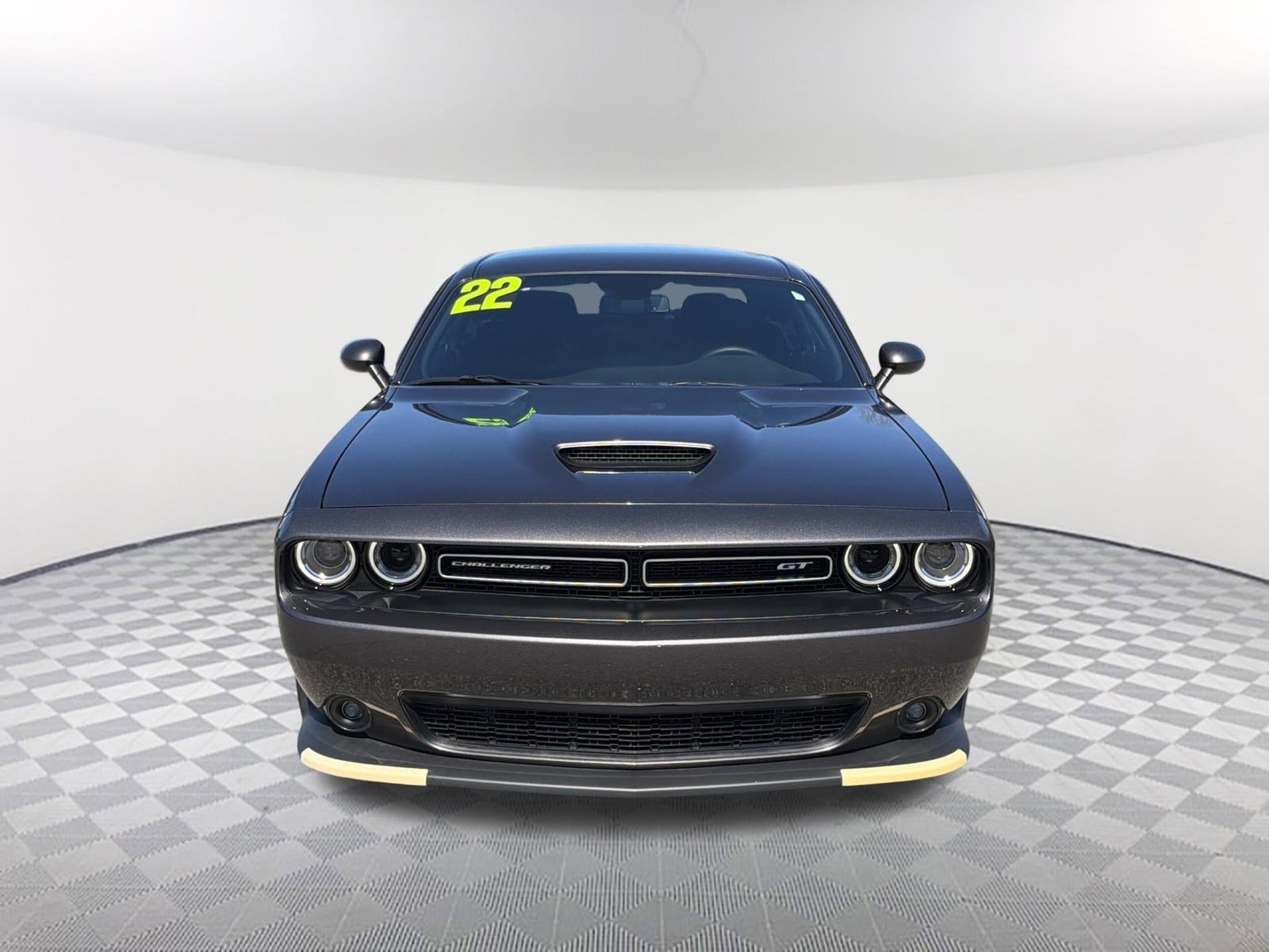 Used 2022 Dodge Challenger GT image 2