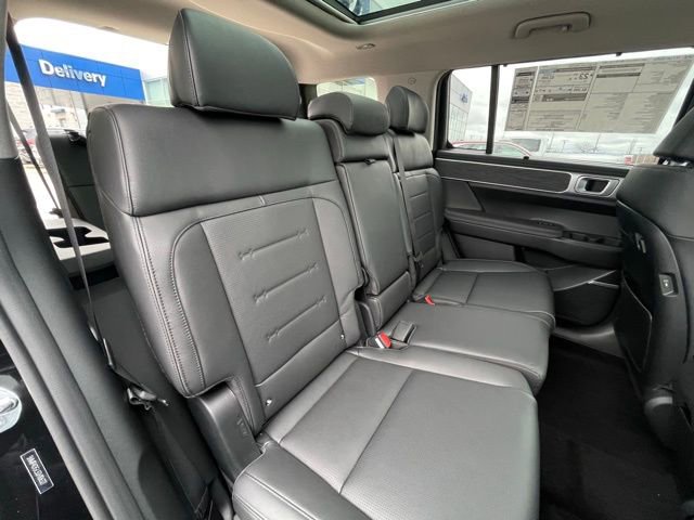 New 2025 Hyundai Santa Fe Limited AWD/4WD image 28