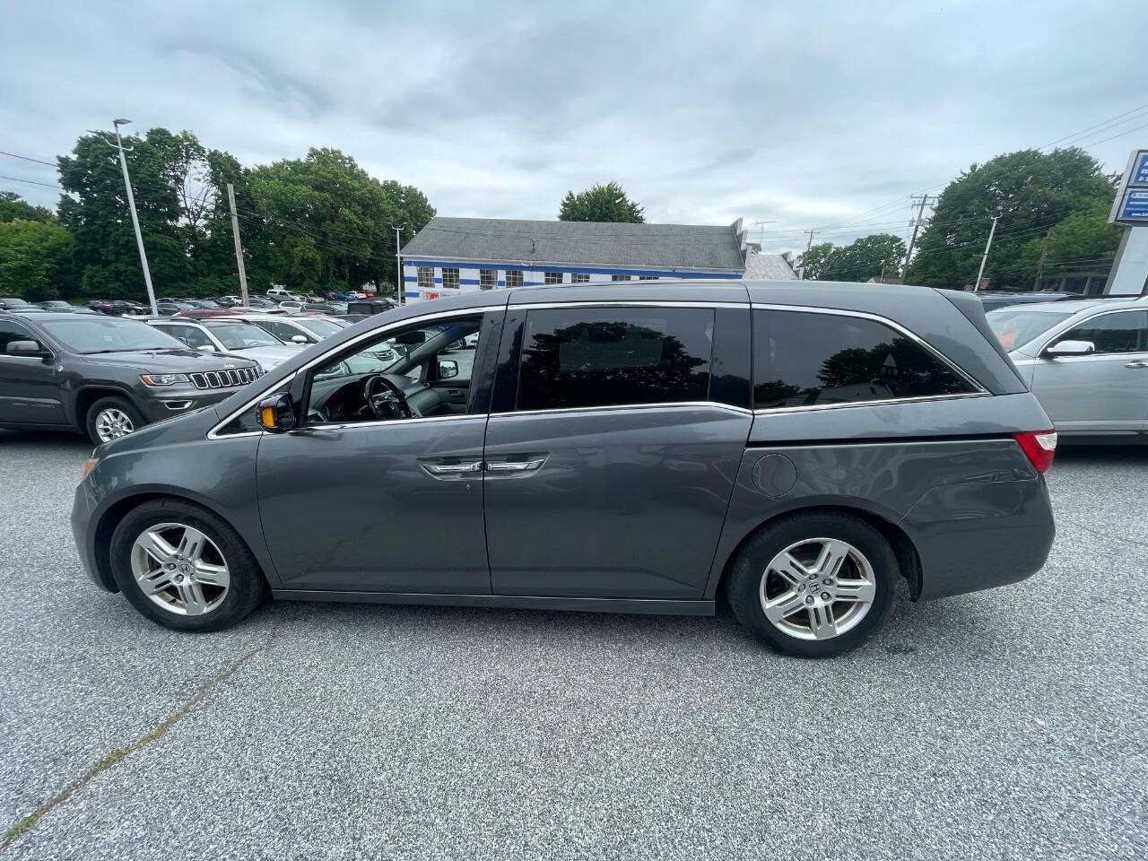 Used 2012 Honda Odyssey Touring image 9