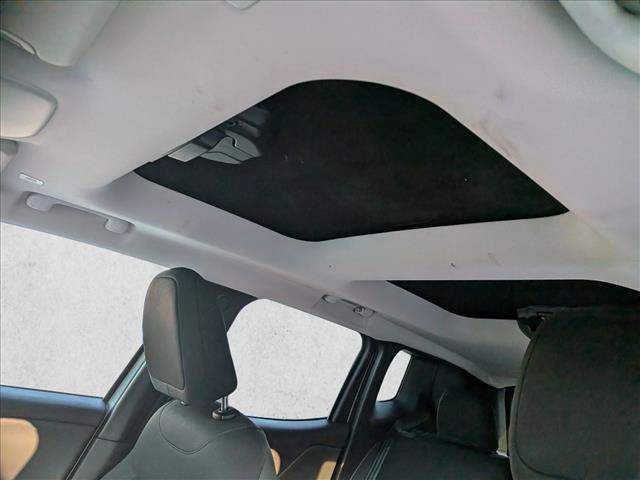 Used 2020 Jeep Renegade Altitude AWD/4WD image 13