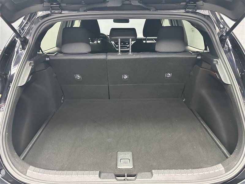 Used 2021 Toyota Corolla SE FWD image 17
