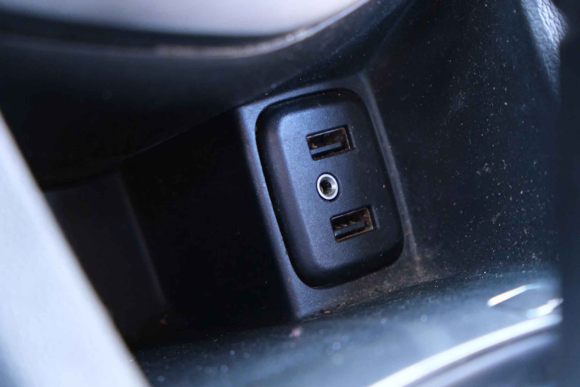 Used 2018 Chevrolet Sonic Premier w/ Driver Confidence Package image 26