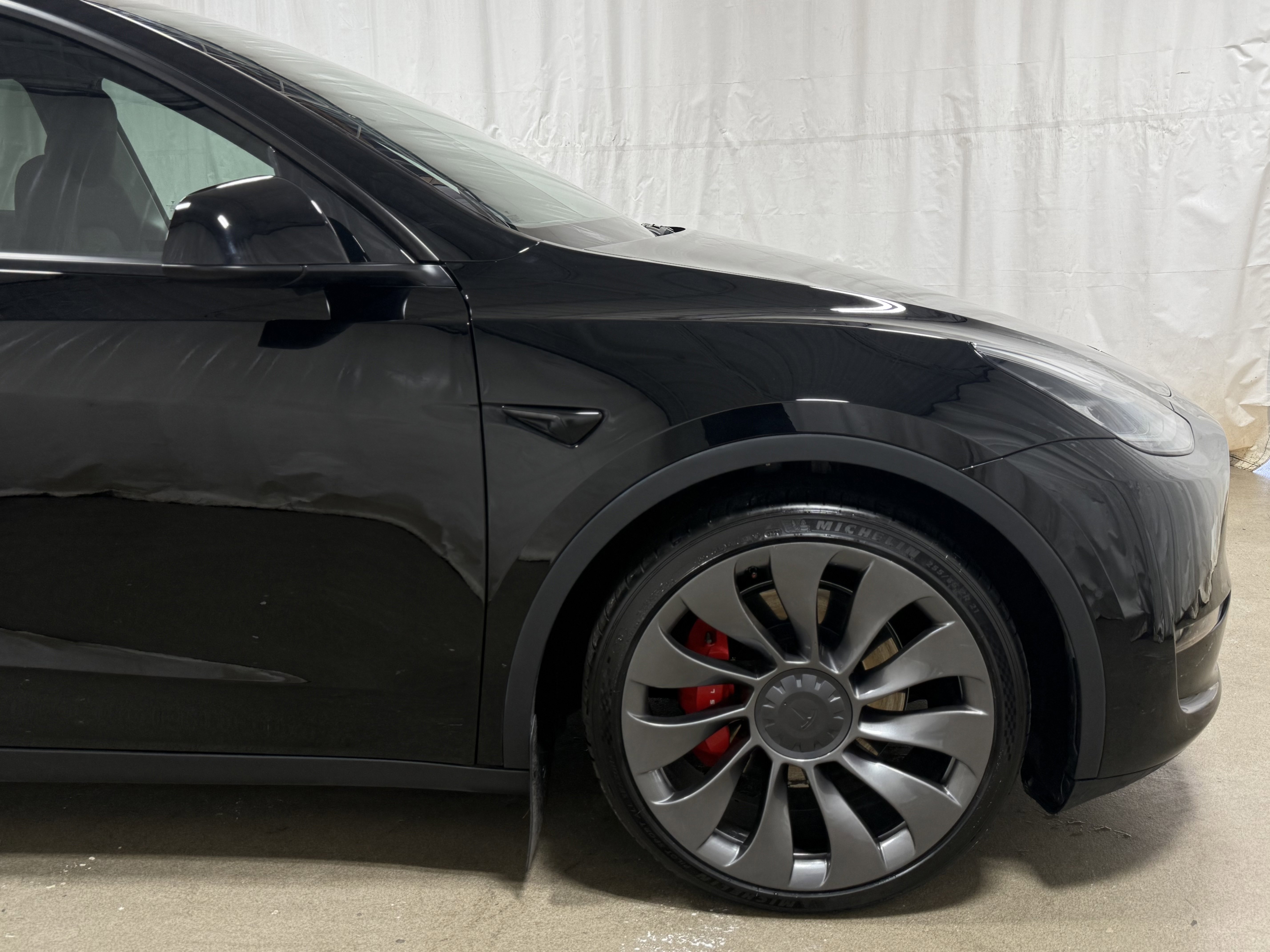 Used 2020 Tesla Model Y Performance image 28
