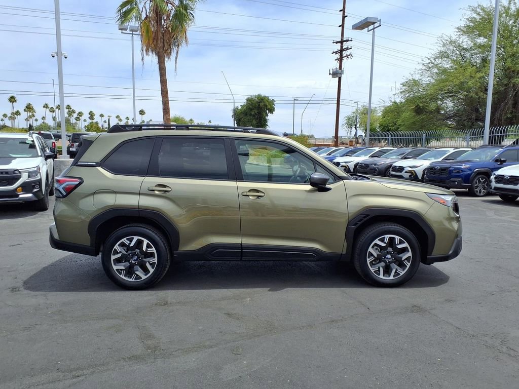 Certified 2025 Subaru Forester Premium AWD/4WD image 8