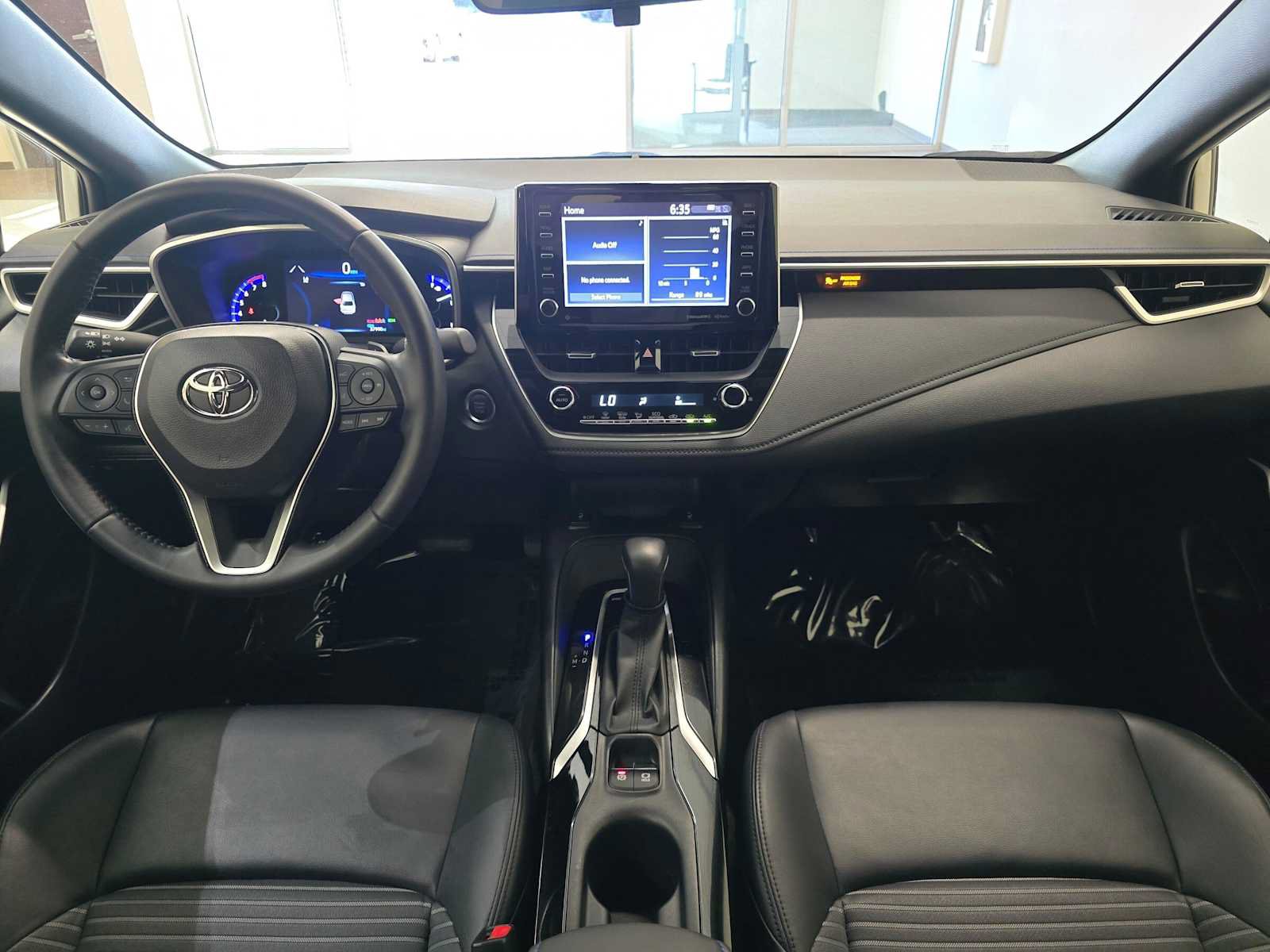 Used 2020 Toyota Corolla XSE FWD image 9