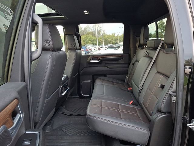 Used 2024 Chevrolet Silverado 3500 High Country w/ High Country Premium Package image 8