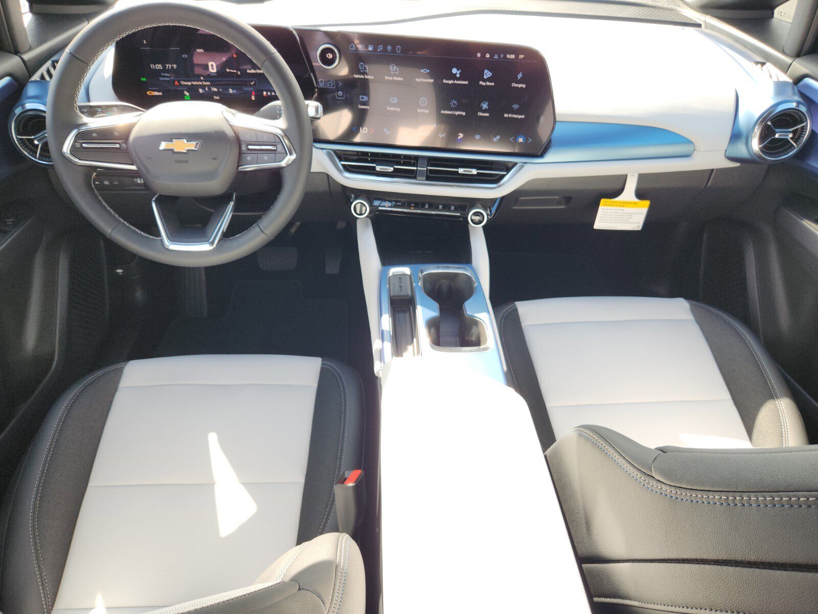 New 2026 Chevrolet Equinox EV LT image 8