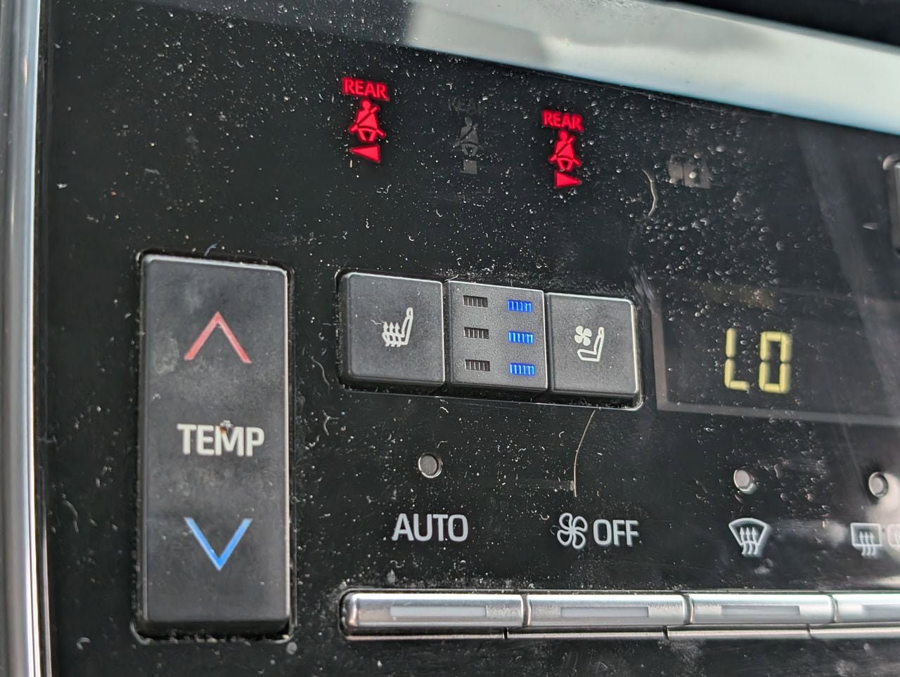 Used 2019 Toyota Avalon Touring w/ Advanced Safety Package image 18