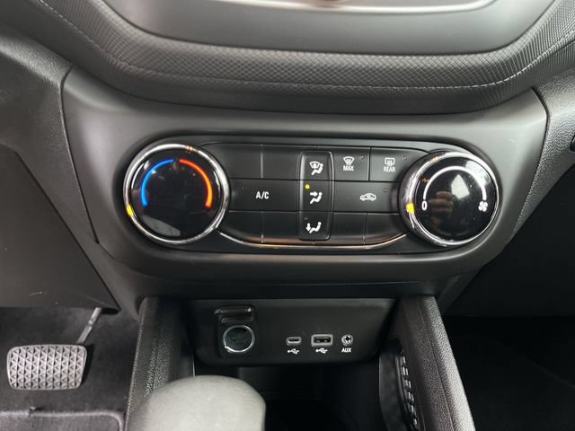 Used 2023 Chevrolet TrailBlazer LS FWD image 17