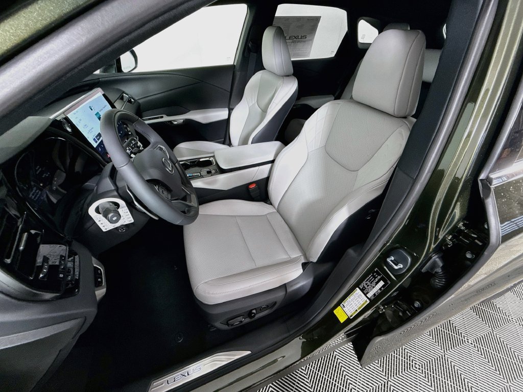 New 2026 Lexus RX 350 Premium w/ Convenience Package FWD image 16