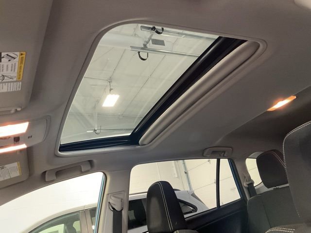 Used 2016 Toyota RAV4 XLE image 18