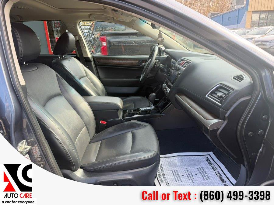Used 2017 Subaru Outback 2.5i Limited AWD/4WD image 10
