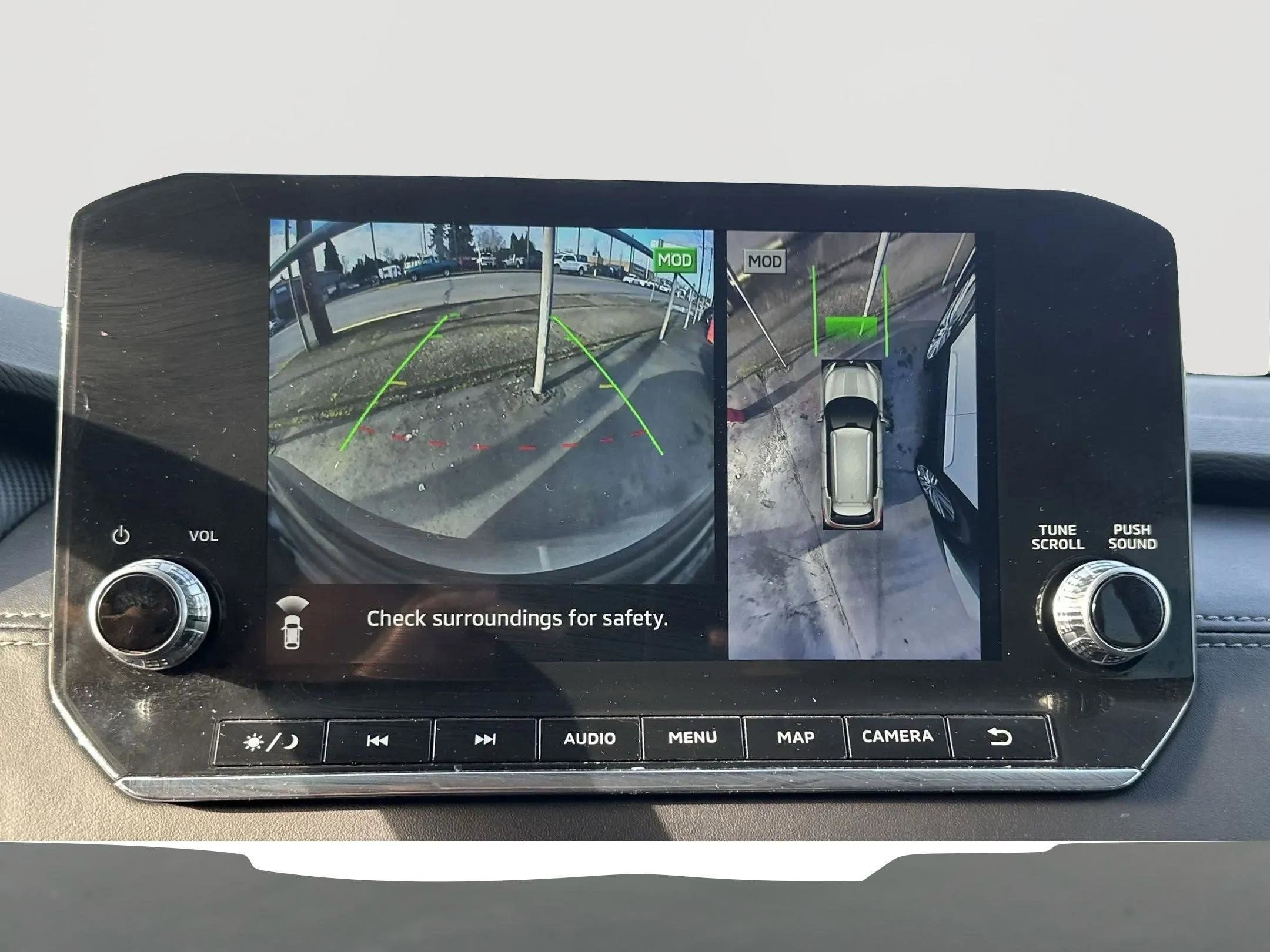 Used 2024 Mitsubishi Outlander SE Black Edition image 30