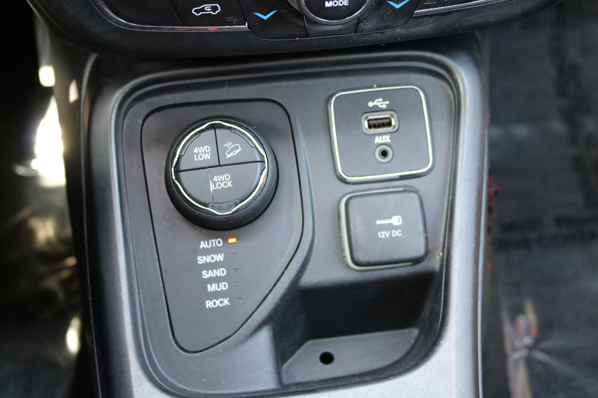 Used 2017 Jeep Compass Trailhawk w/ Leather Interior Group image 22