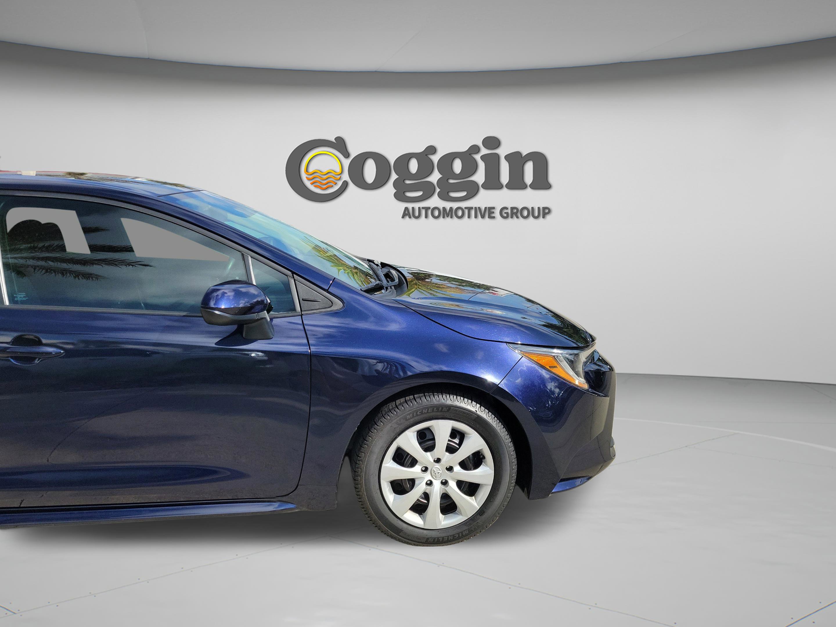Used 2023 Toyota Corolla LE FWD image 32