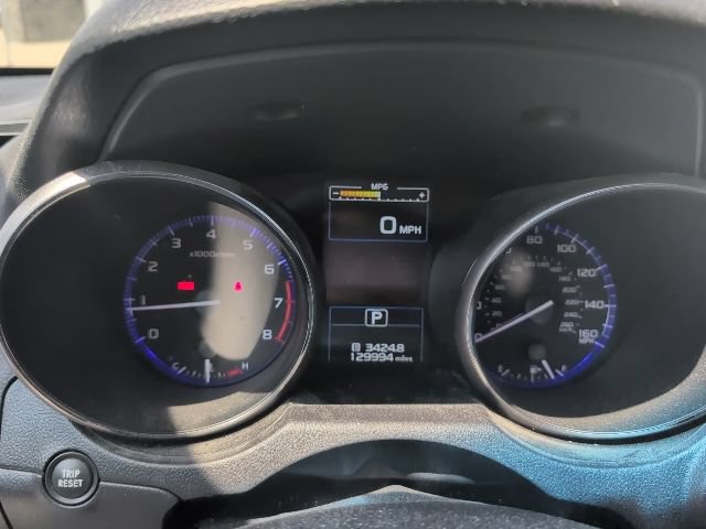 Used 2017 Subaru Outback 3.6R Touring AWD/4WD image 3