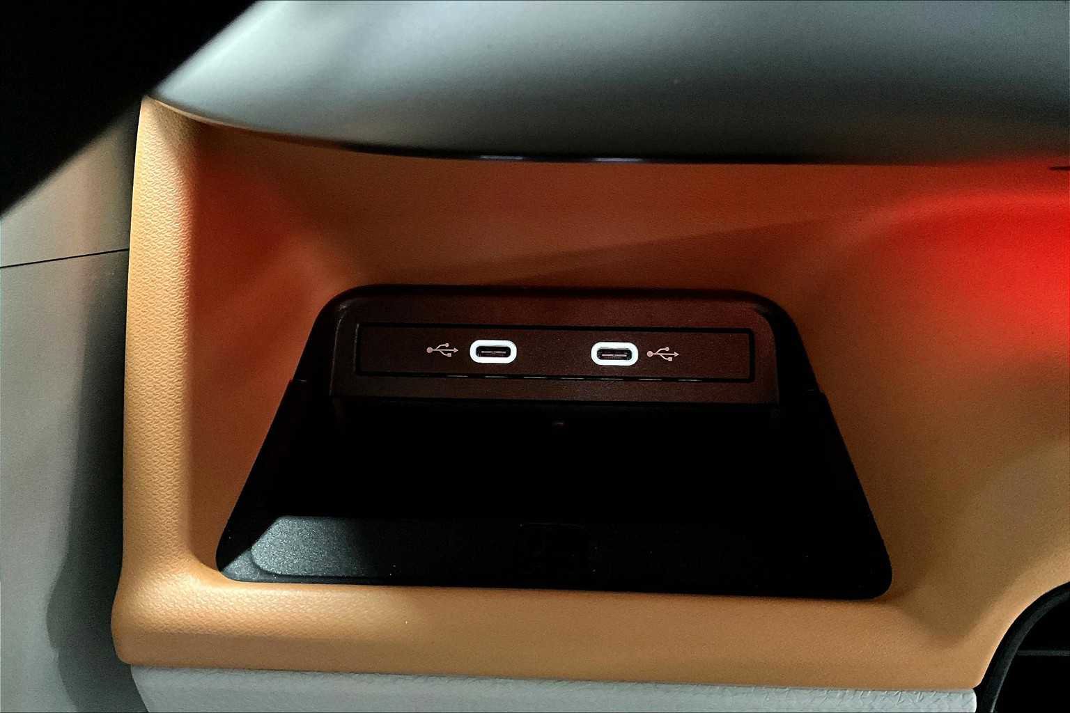 New 2025 Volkswagen ID. Buzz 1st Edition image 21