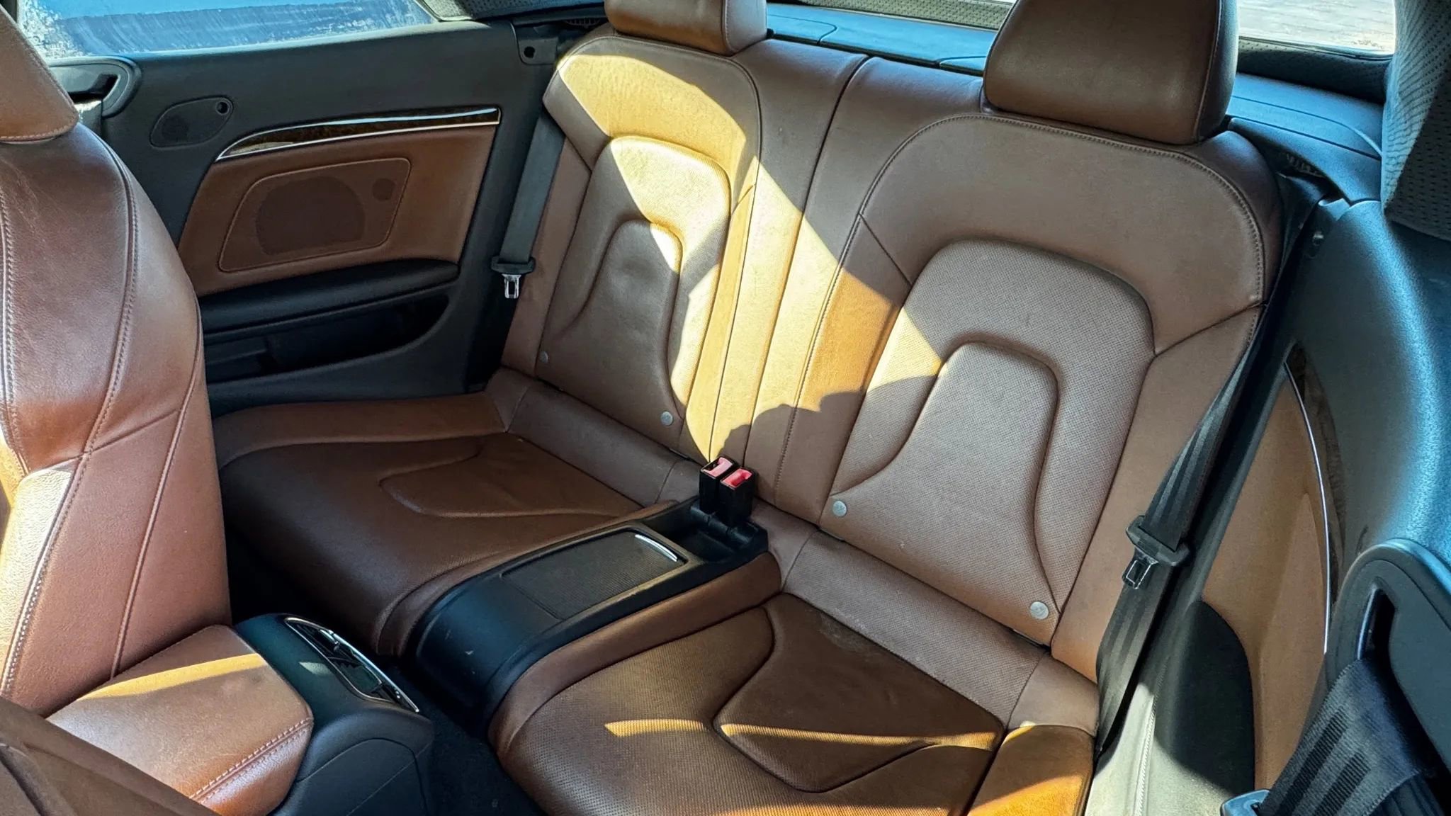 Used 2010 Audi A5 2.0T Premium Plus w/ Premium Plus Pkg image 11