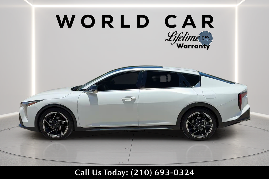 Used 2025 Kia K4 GT-Line w/ GT-Line Sunroof Package FWD image 4