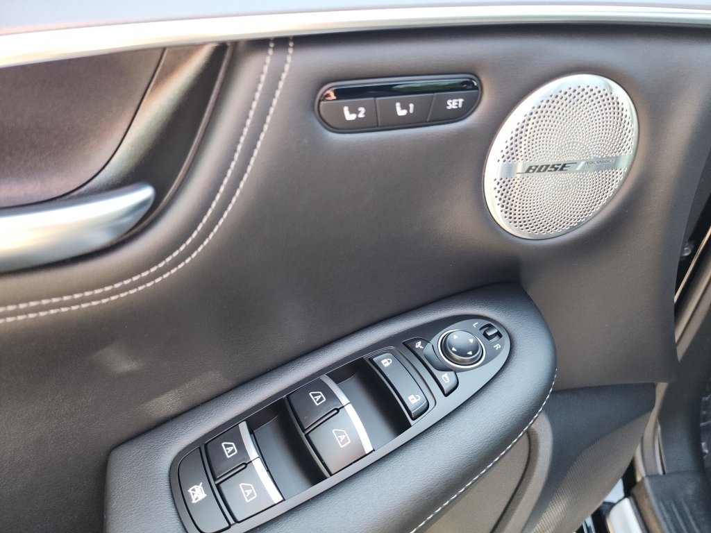 New 2025 INFINITI QX55 Essential image 34