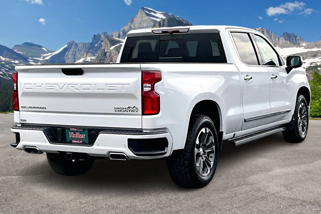 Used 2022 Chevrolet Silverado 1500 High Country w/ Z71 Off-Road Package AWD/4WD image 2