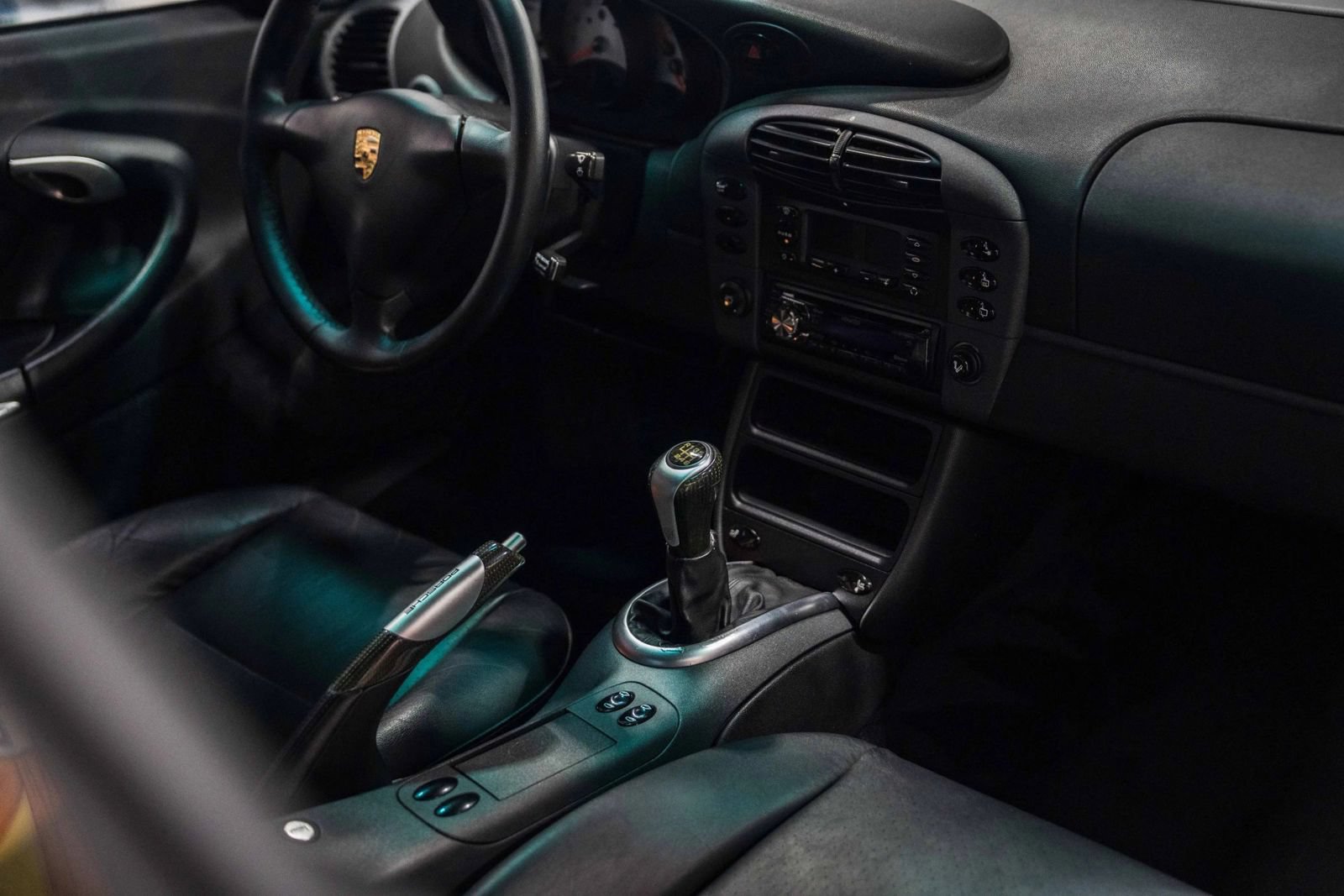 Used 1999 Porsche 911 Carrera 4 AWD/4WD image 11