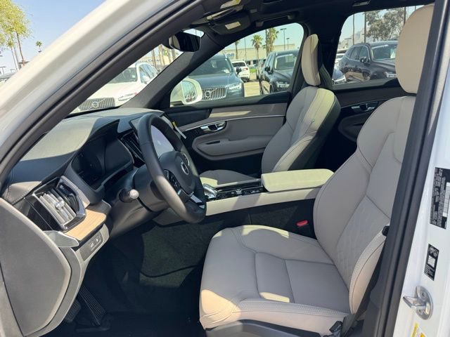 New 2026 Volvo XC90 T8 Plus image 9