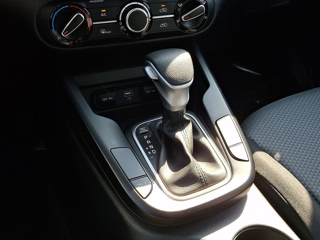 Used 2023 Kia Soul LX FWD image 14