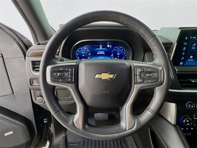 Used 2022 Chevrolet Suburban Premier image 12