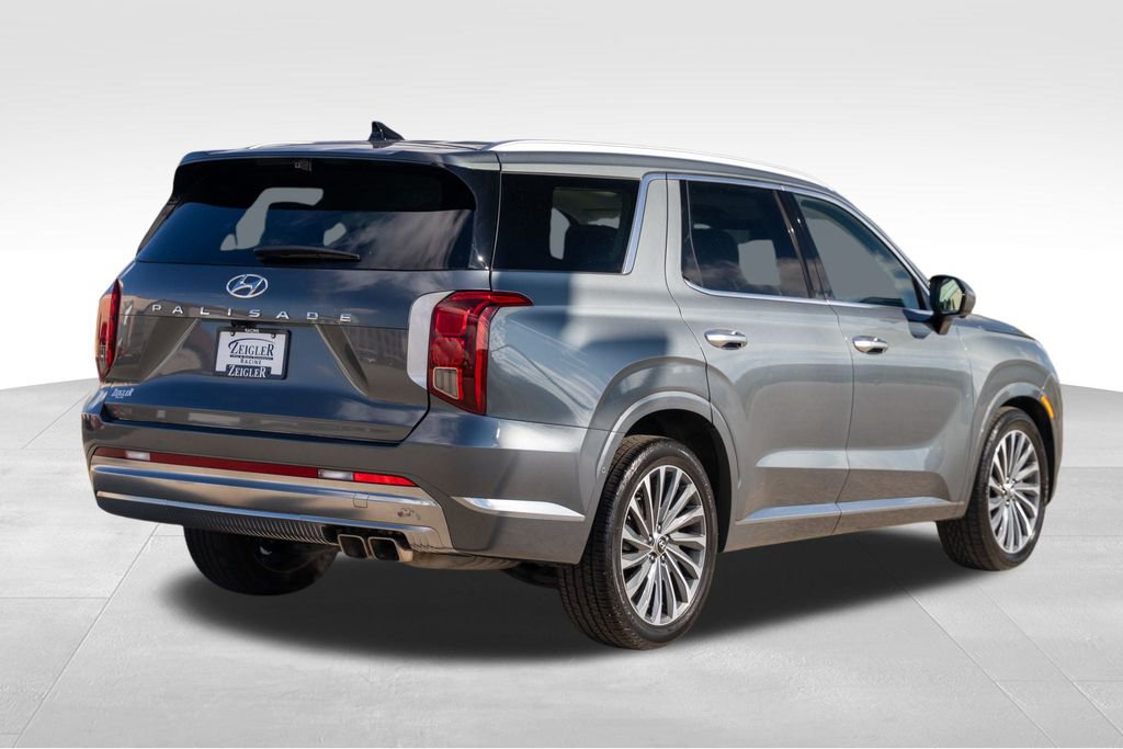 Used 2024 Hyundai Palisade Calligraphy image 8
