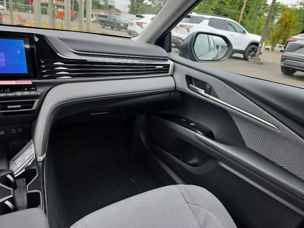New 2026 Toyota Camry LE AWD/4WD image 21