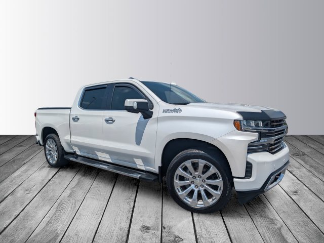Used 2021 Chevrolet Silverado 1500 High Country w/ Technology Package AWD/4WD image 5