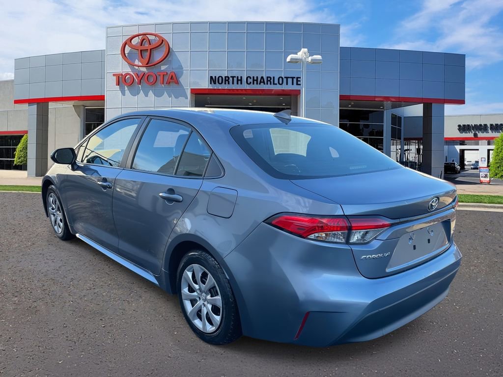 Used 2023 Toyota Corolla LE image 7