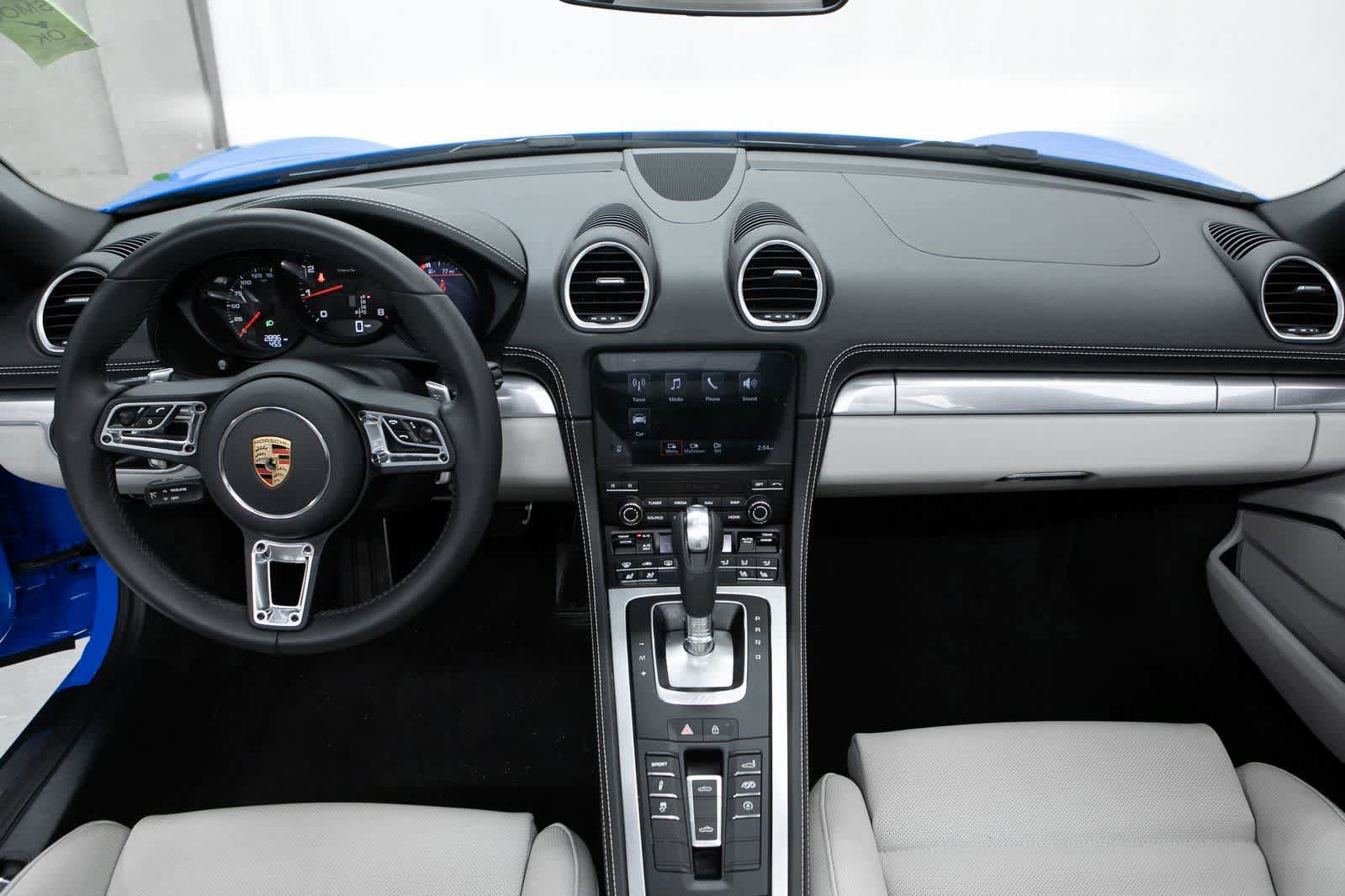 Certified 2025 Porsche 718 Boxster image 13