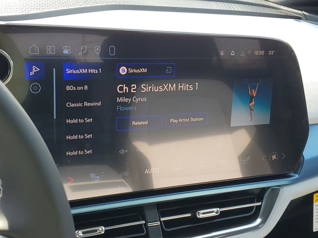 New 2026 Chevrolet Equinox EV LT FWD image 22