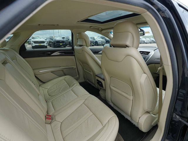 Used 2014 Lincoln MKZ w/ Equipment Group 102A Reserve FWD image 18