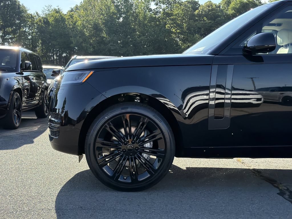 New 2026 Land Rover Range Rover SE AWD/4WD image 9