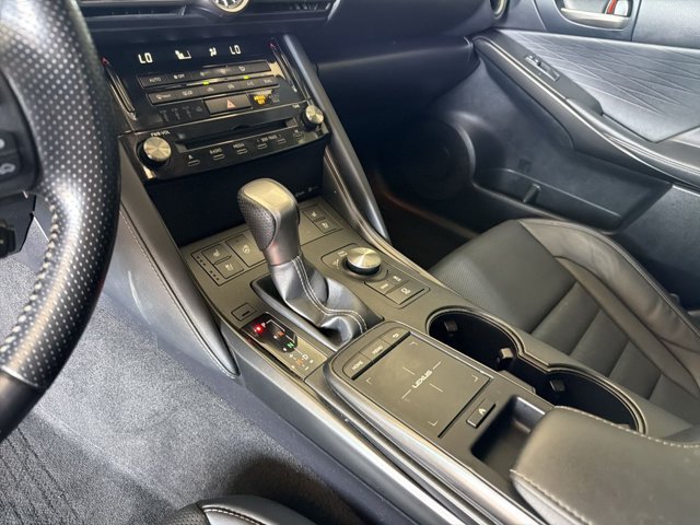 Certified 2022 Lexus IS 350 F Sport RWD image 21