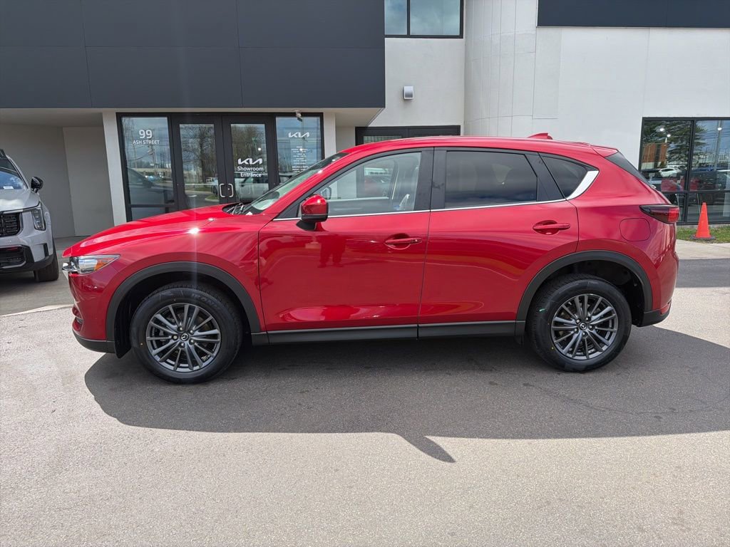 Used 2020 MAZDA CX-5 Touring image 2