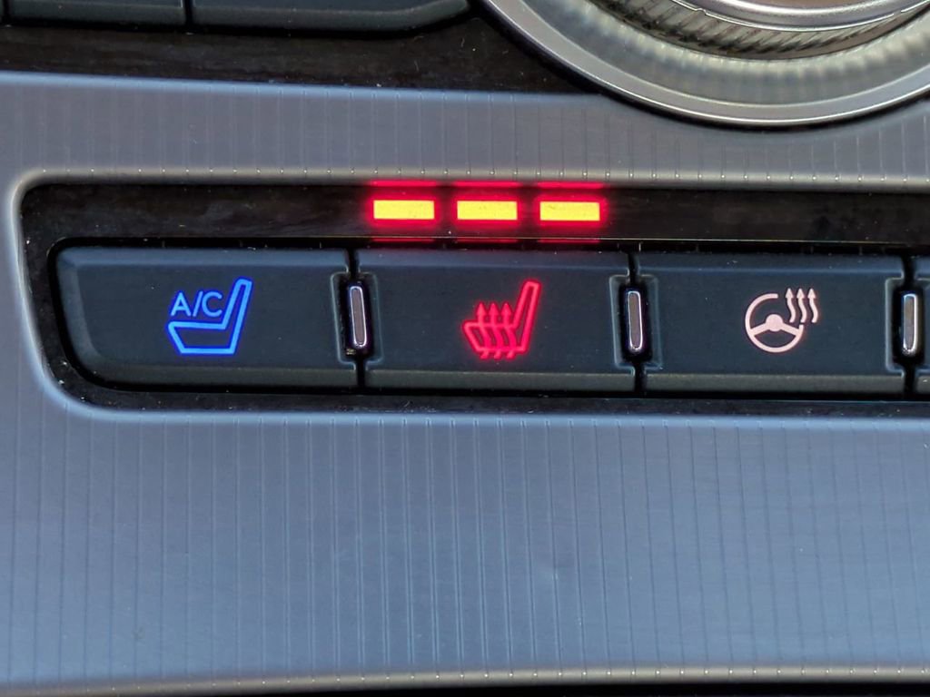 Used 2020 Lincoln MKZ Reserve w/ Elements Package image 23